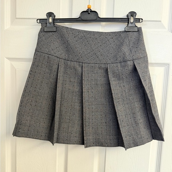 Rennes Mini Rhinestone Suit Skirt - Picture 5 of 6